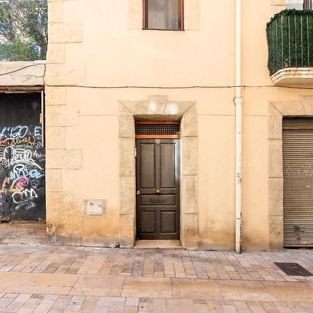 Trinquet By Unik Tarragona Luaran gambar